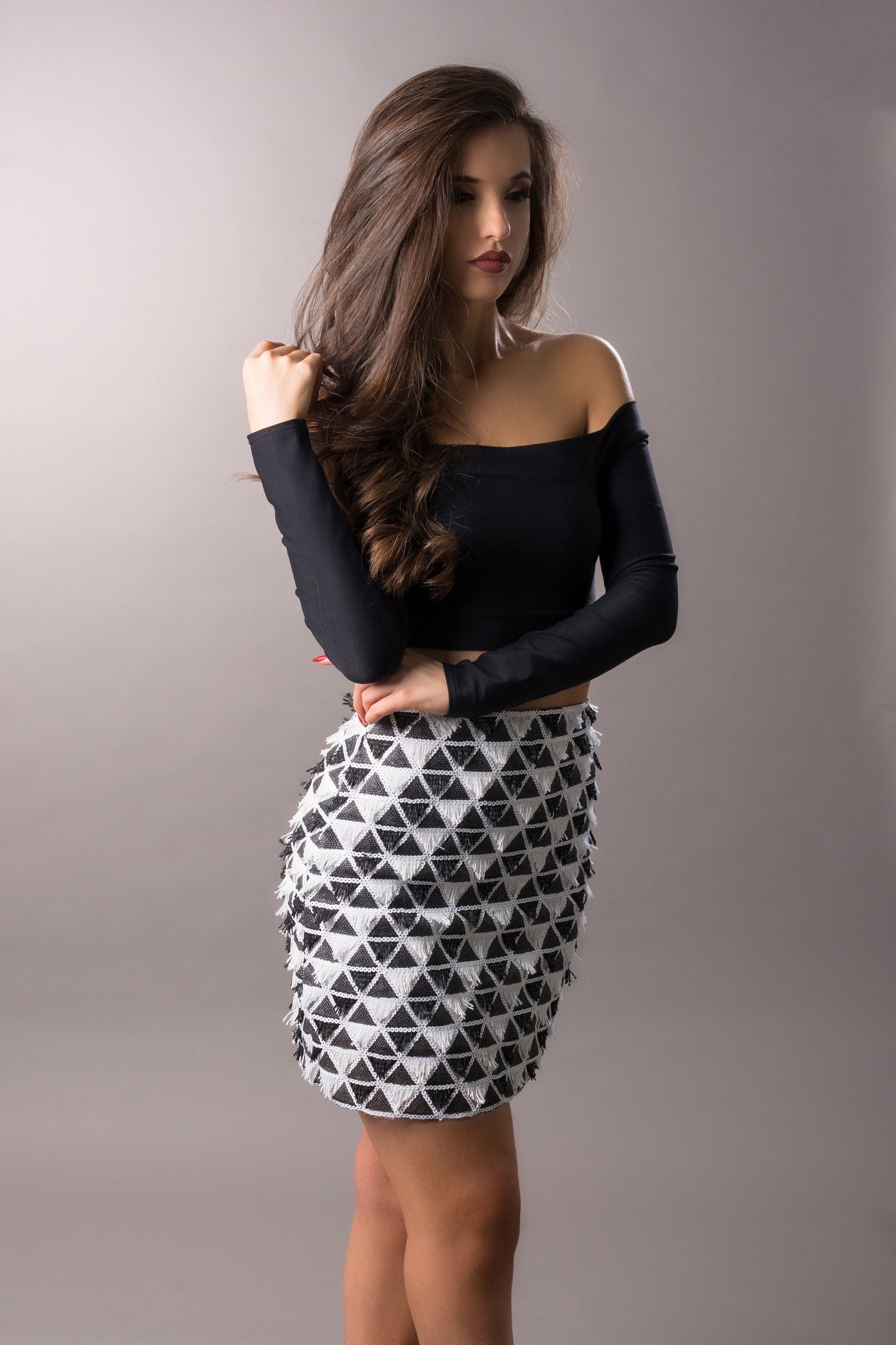 Black and white aztec pattern sequins skirt